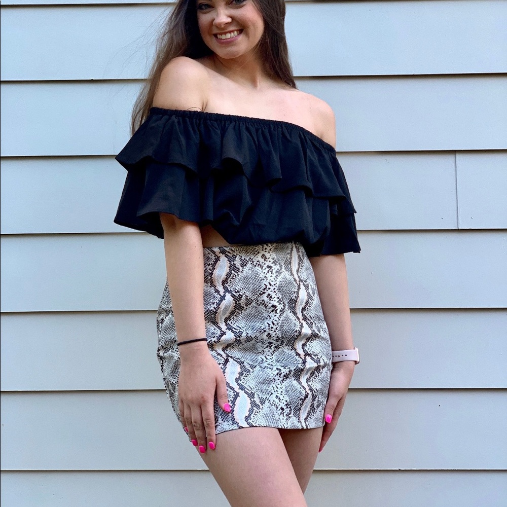 Skirt—Only 1 left!!!